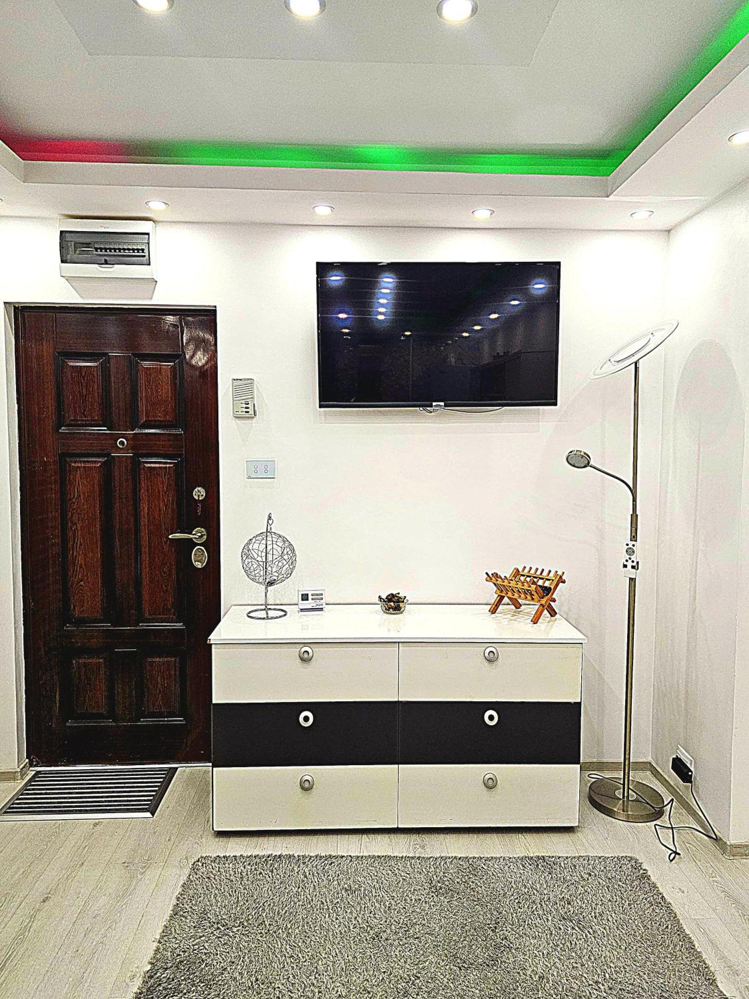 בראשוב Luxury Paul Apartment Green, Private & Accessible מראה חיצוני תמונה